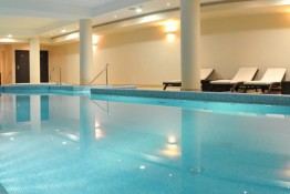 Atol Hotel